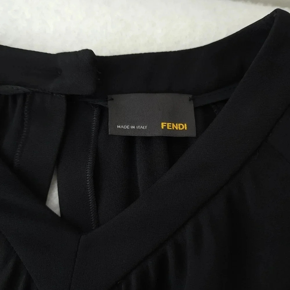 Fendi Vneck Drawstring Waist Knee Length Dress - Picture 5 of 10